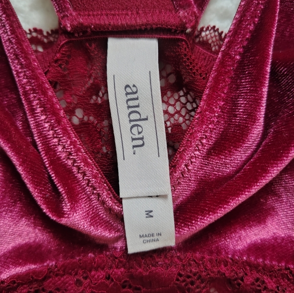 *5 for $25* Auden Women's Med Velvet Plunge Unlined Wireless Bralette Berry Red - Picture 3 of 10